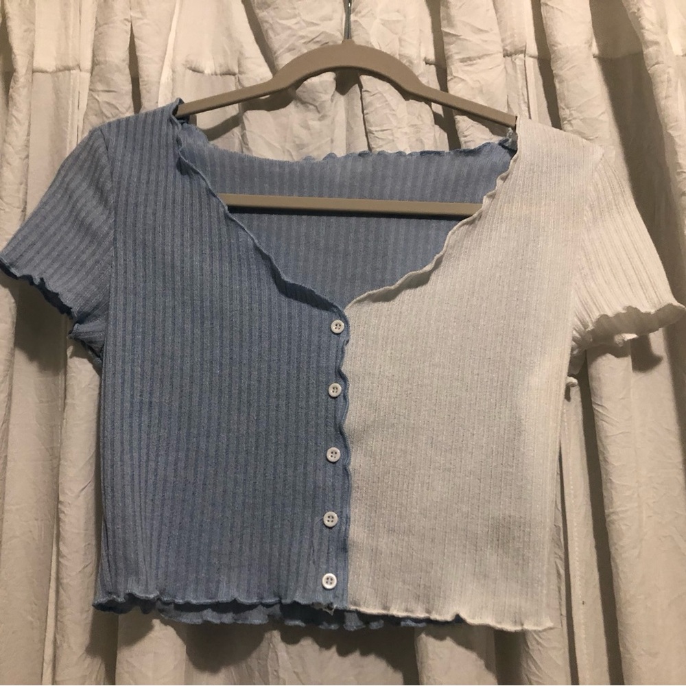 Cropped shirt